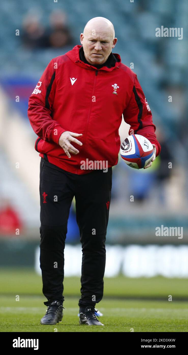 Neil Jenkins Assistant Coach Skills during warm up during Guinness six Nations match between England and Wales, at Twickenham Stadium on 26th February, 2022 in London, England (Photo by Action Foto Sport/NurPhoto) Stock Photo
