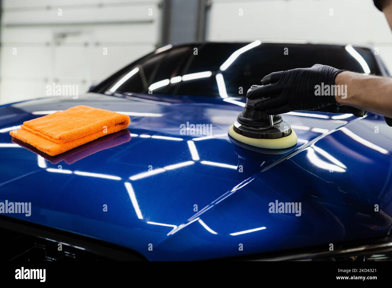 Sealant car polishing with orbital polisher for remove scratches