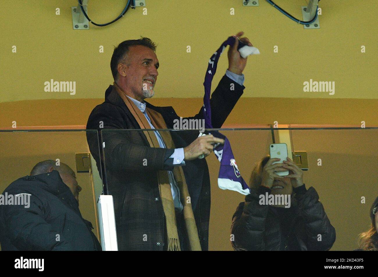 ACF Fiorentina former player Gabriel Omar Batistuta on the stand during the Coppa Italia Semi Final 1st Leg match between ACF Fiorentina and FC Juventus at Stadio Artemio Franchi, Florence, Italy on 2 March 2022. (Photo by Giuseppe Maffia/NurPhoto) Stock Photo