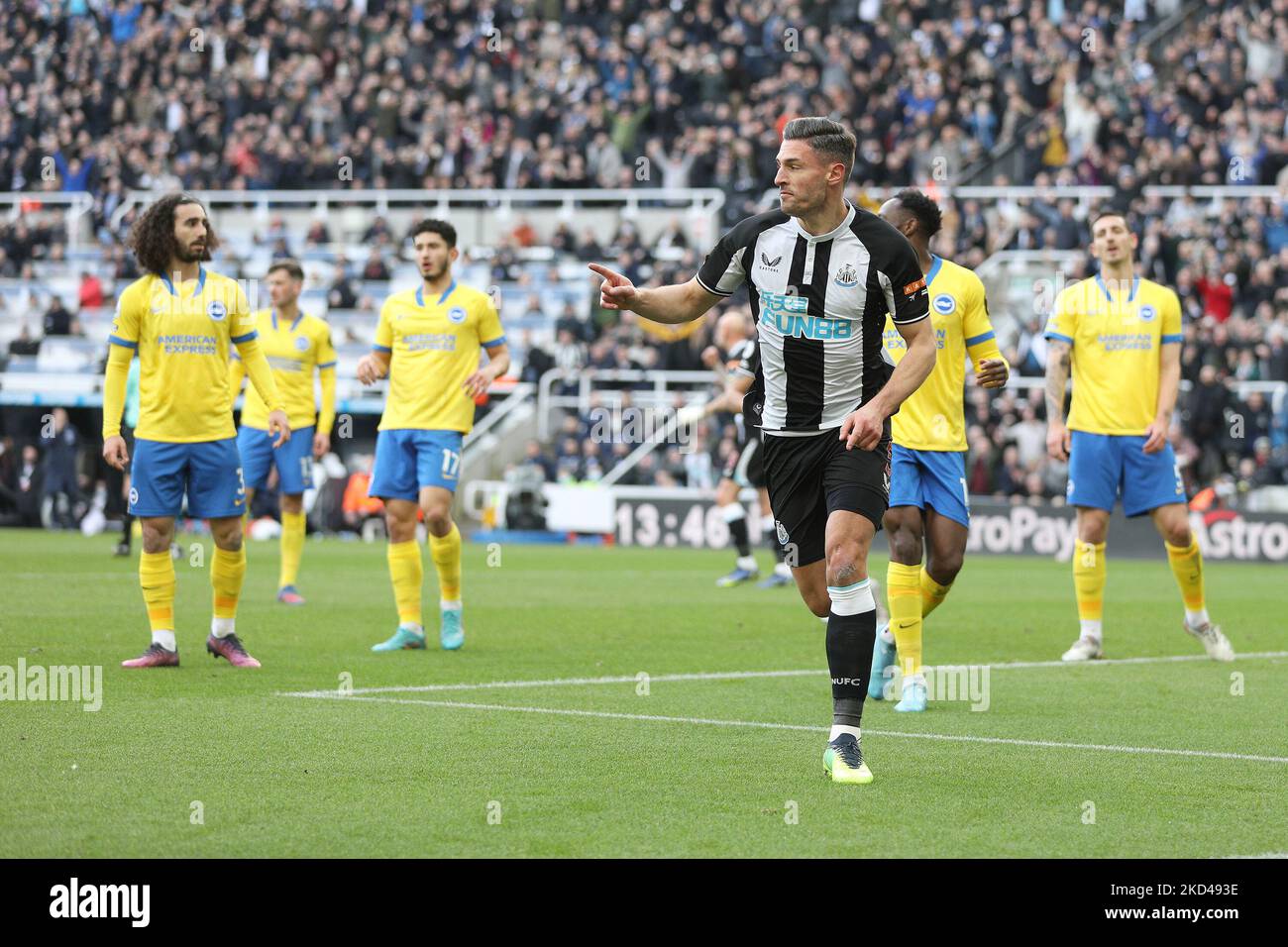 Ryan Fraser of Newcastle United scores a goal to make it 2-0 during the Premier League match between Newcastle United and Brighton and Hove Albion at St. James's Park, Newcastle on Saturday 5th March 2022. (Photo by Robert Smith/MI News/NurPhoto) Stock Photo