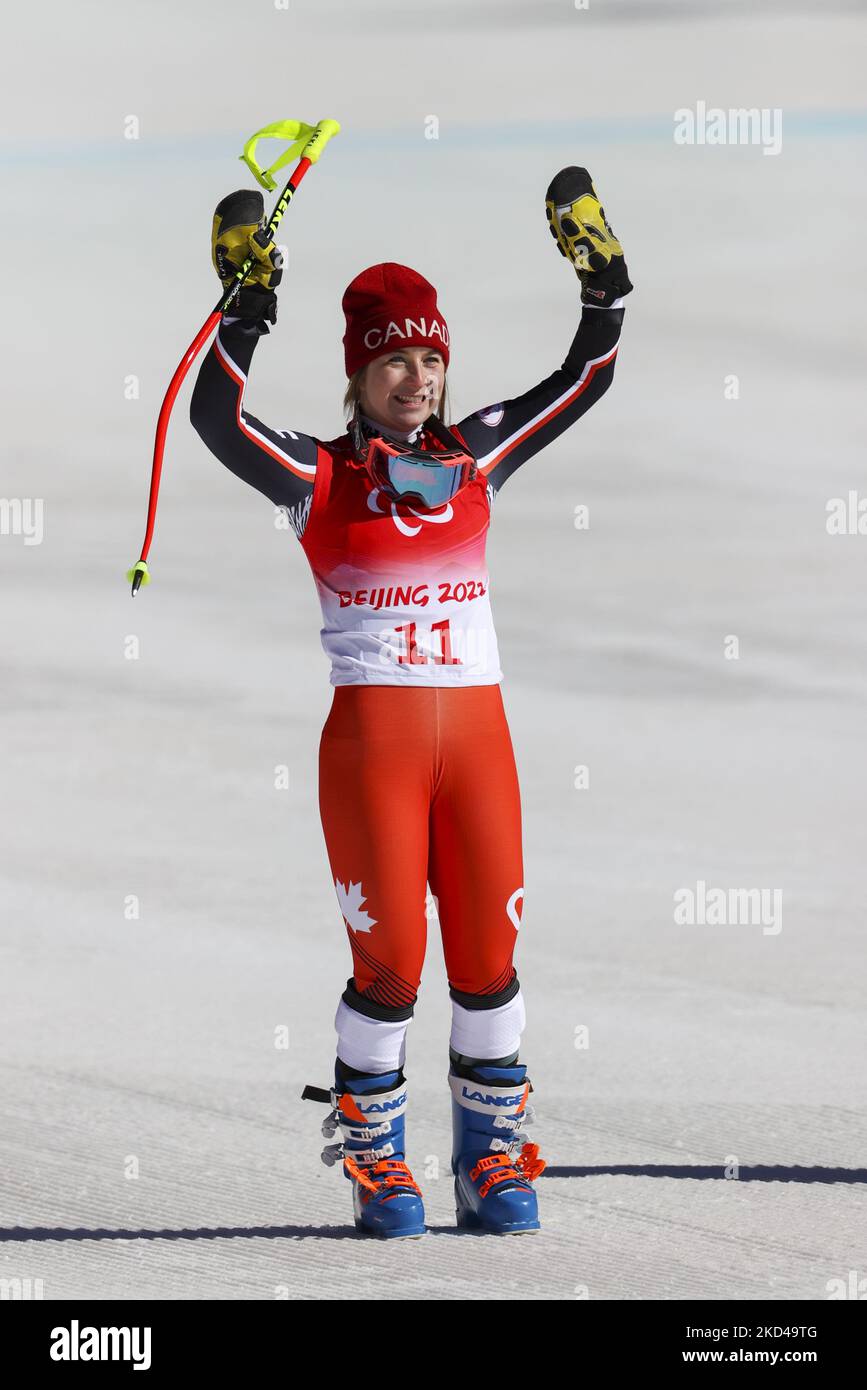 05-03-2022 Beijing, China. Beijing2022 Paralympic Games - Para Alpine Skiing Downhill Yanqing National Alpine Skiing Centre: Mollie Jepsen (CAN) category LW6/8-2 celebrates after winning the women's downhill standing Alpine skiing. (Photo by Mauro Ujetto/NurPhoto) Stock Photo