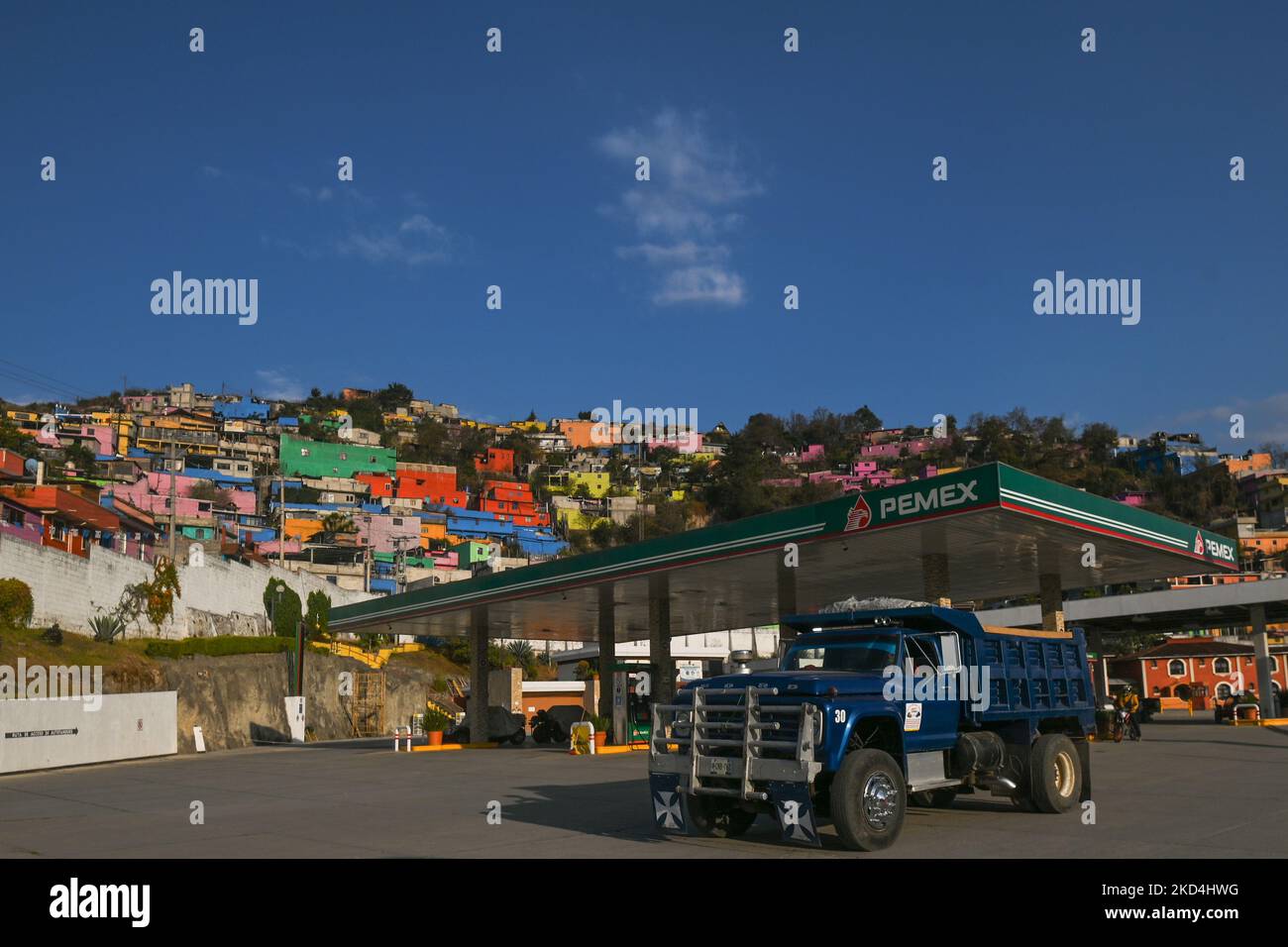 Pemex gas station hi-res stock photography and images - Alamy