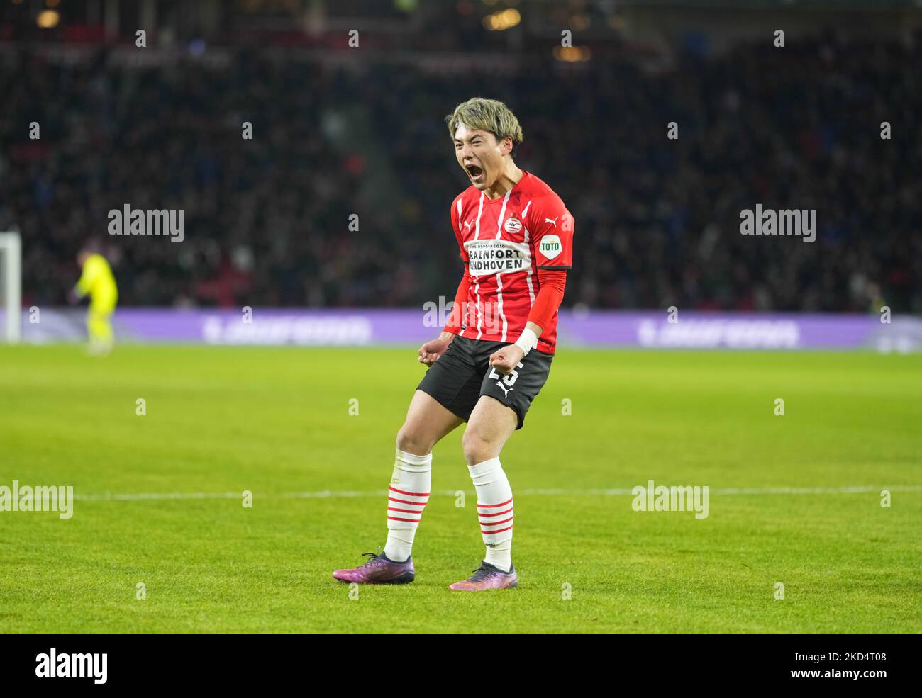 Ritsu Doan りつ どあん  Goals & Skills PSV Eindhoven 2019/2020 ▷ Zedd - Follow  You Down 