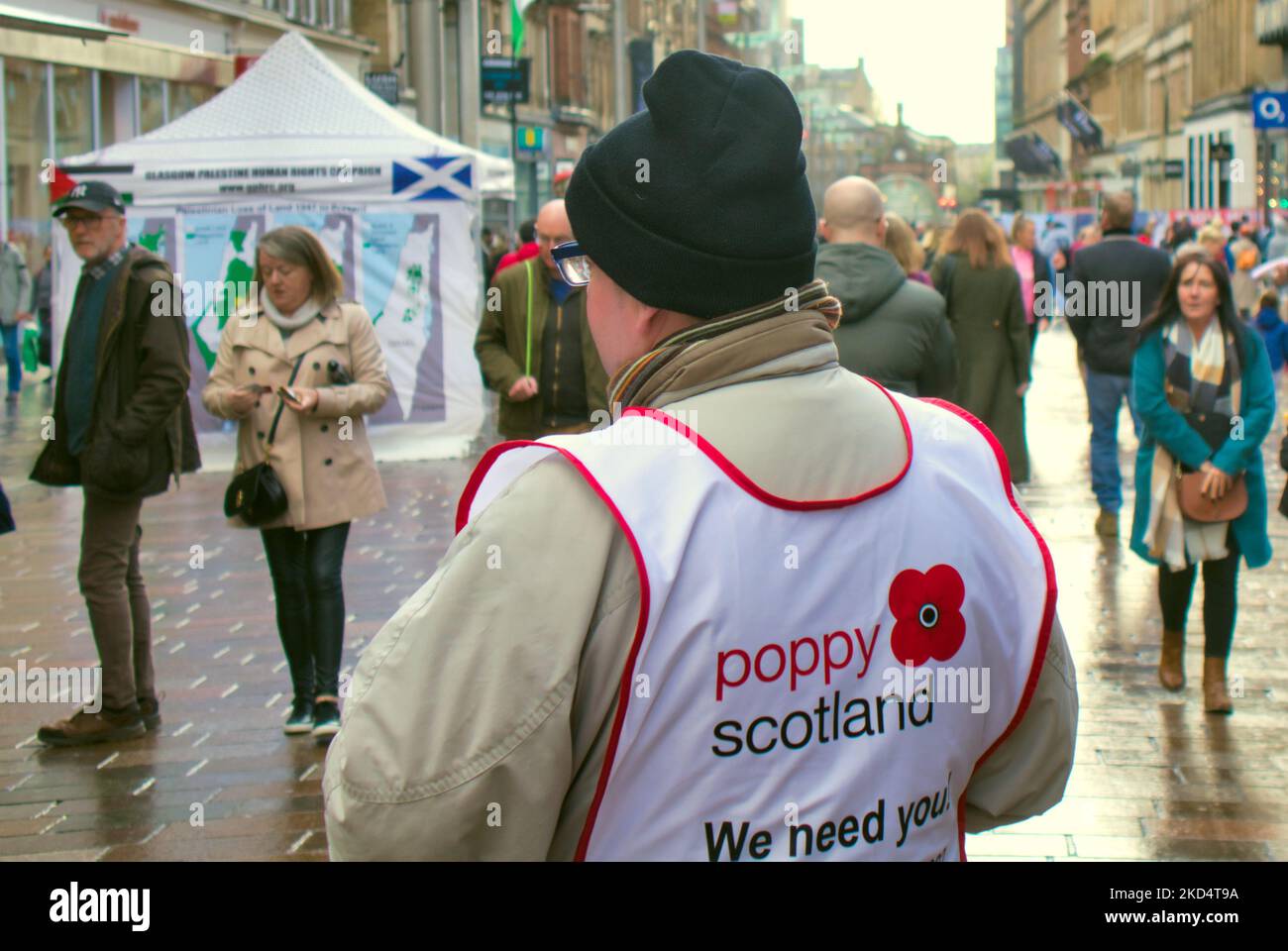 Glasgow, Scotland, UK 5th November, 2022.  Poppy Scotland on the style mile of Scottish shopping  that is Buchanan street  collecting and selling from their mobile shop while the garden of remembrance beside the cenotaph in George square has a stall and its van.. Credit Gerard Ferry/Alamy Live News Stock Photo