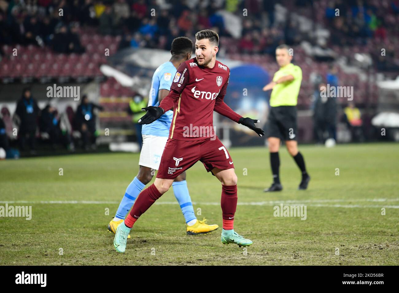 Midfielder adrian paun hi-res stock photography and images - Alamy