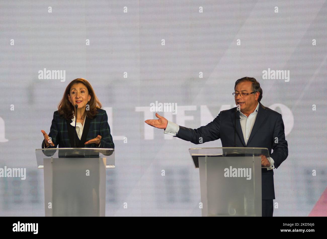 Presidential candidate franch-colombian Ingrid Betancourt for political party 'Partido Verde Oxigeno' argues with leftist candidate for 'Pacto Historico' Gustavo Petro during the first debate after the preliminary elections in Bogota, Colombia, on March 14, 2022. Petro, from the leftist coalition 'Pacto Historico' won the most votes during the preliminary consultation during the congressional elections. (Photo by Sebastian Barros/NurPhoto) Stock Photo