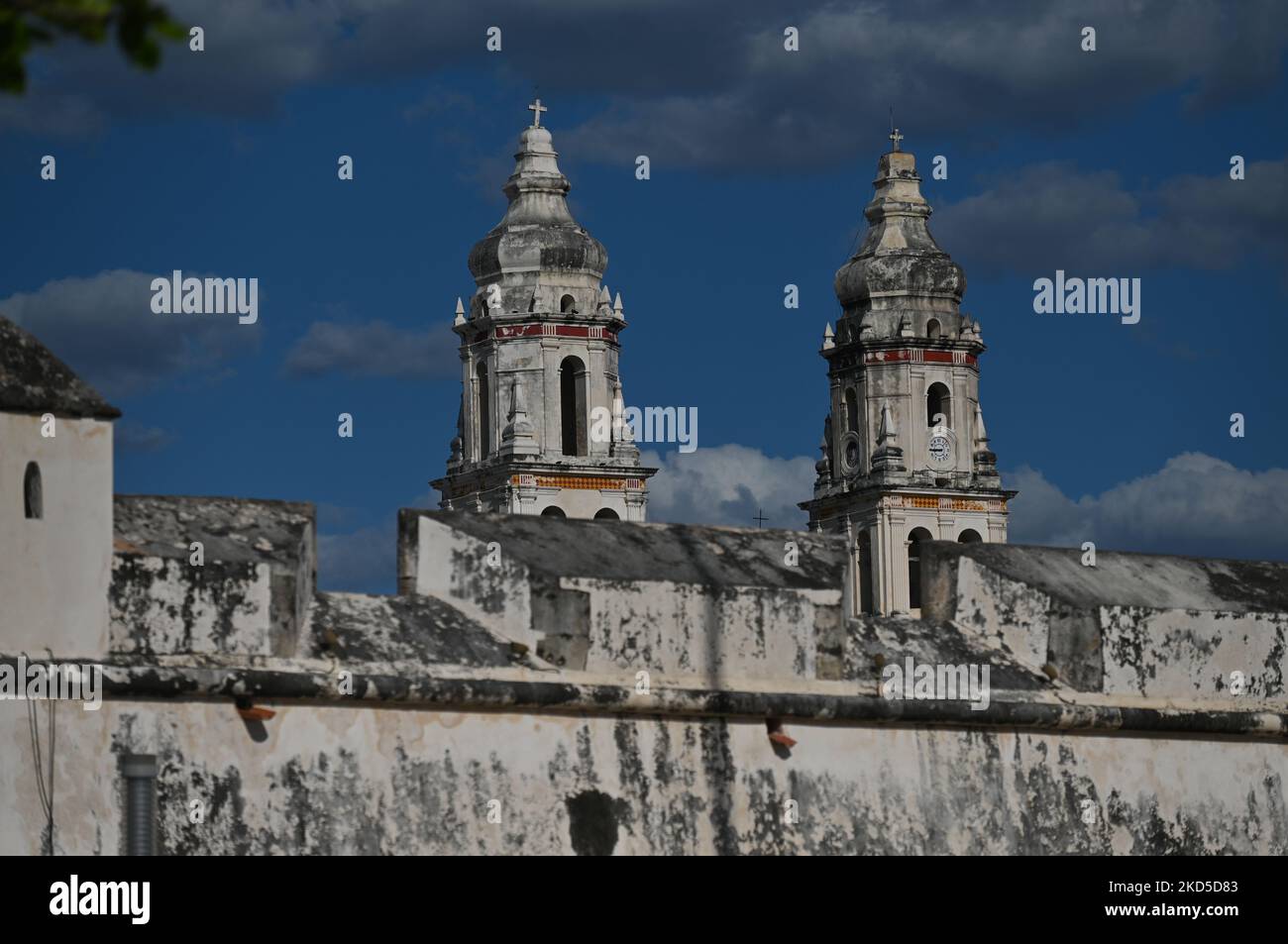 Towers of the Our Lady of the Immaculate Conception Cathedral, Campeche (Parroquia de nuestra Señora de la Inmaculada Concepción Santa Iglesia Catedral). On Friday, March 17, 2022, in San Francisco de Campeche, Campeche, Mexico. (Photo by Artur Widak/NurPhoto) Stock Photo