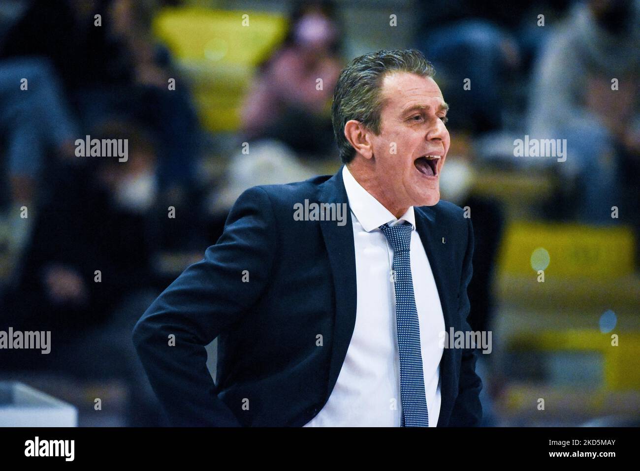 Coach Angelo Lorenzetti (Itas Trentino) during the Volleyball Italian Serie A Men Superleague Championship Top Volley Cisterna vs Itas Trentino on marzo 20, 2022 at the Palasport in Latina, Italy (Photo by Bianca Simonetti/LiveMedia/NurPhoto) Stock Photo