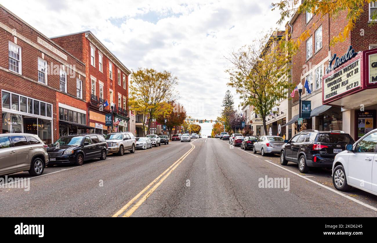 MARION, VA., USA15 OCTOBER 2022 Wideangle view of Main street