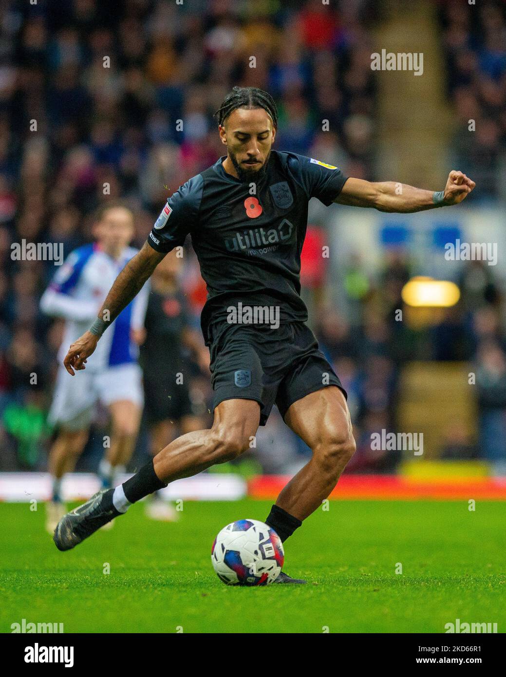 Sorba Thomas #7 of Huddersfield Town crosses the ball during the Sky Bet Championship match Blackburn Rovers vs Huddersfield Town at Ewood Park, Blackburn, United Kingdom, 5th November 2022  (Photo by Phil Bryan/News Images) Stock Photo