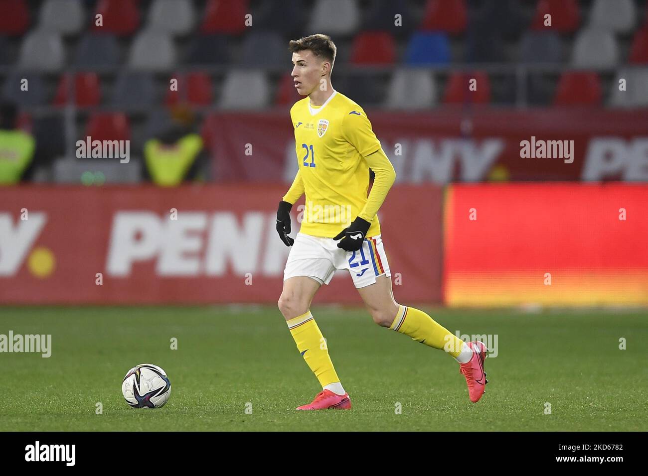 Portrait of Octavian Popescu during Romania Superliga: A.F.C. News Photo  - Getty Images