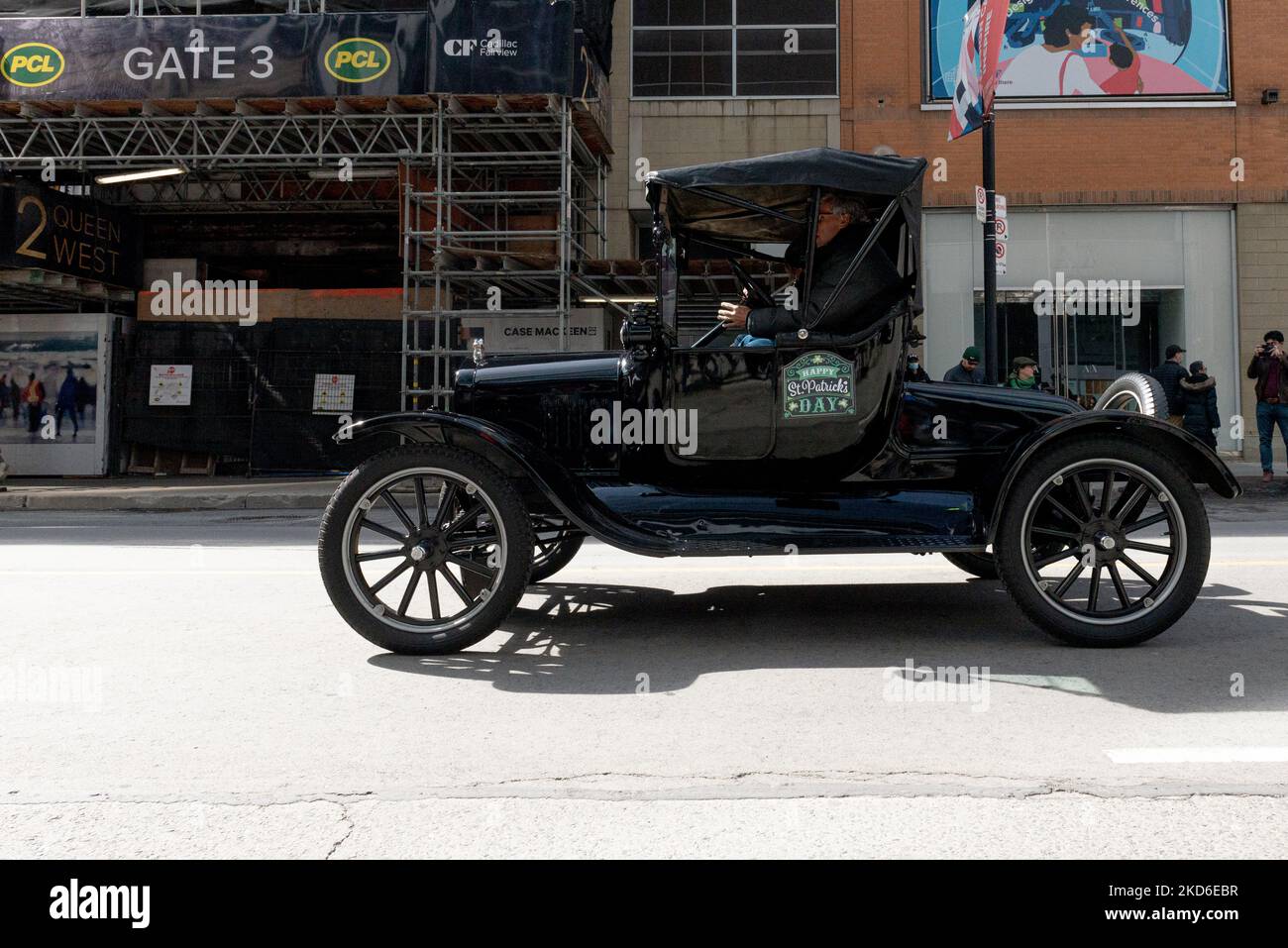 Toronto, ON, Canada – March 20, 2022: Ford Model T during the St Patrick's Day Parade in Downtown Toronto Saint Patrick's Day is a Religious Holiday Celebrated Internationally on 17 March It is Named After Saint Patrick the Most Commonly Recognised of the Patron Saints of Ireland (Photo by Anatoliy Cherkasov/NurPhoto) Stock Photo