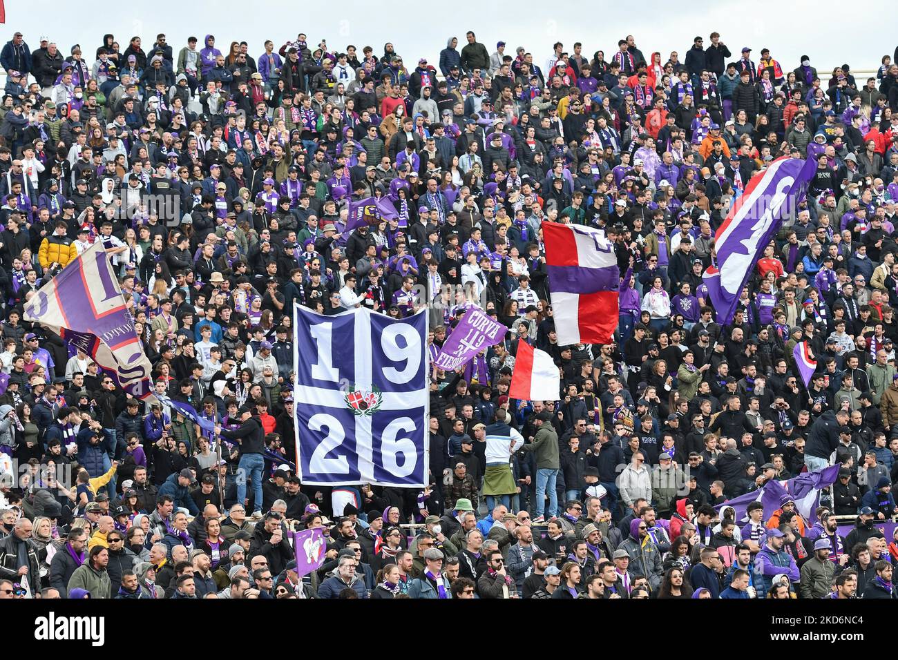 Empoli, Italy. 21st Aug, 2022. Domilson Cordeiro dos Santos Dodo (ACF  Fiorentina) during Empoli FC vs ACF Fiorentina, italian soccer Serie A  match in Empoli, Italy, August 21 2022 Credit: Independent Photo