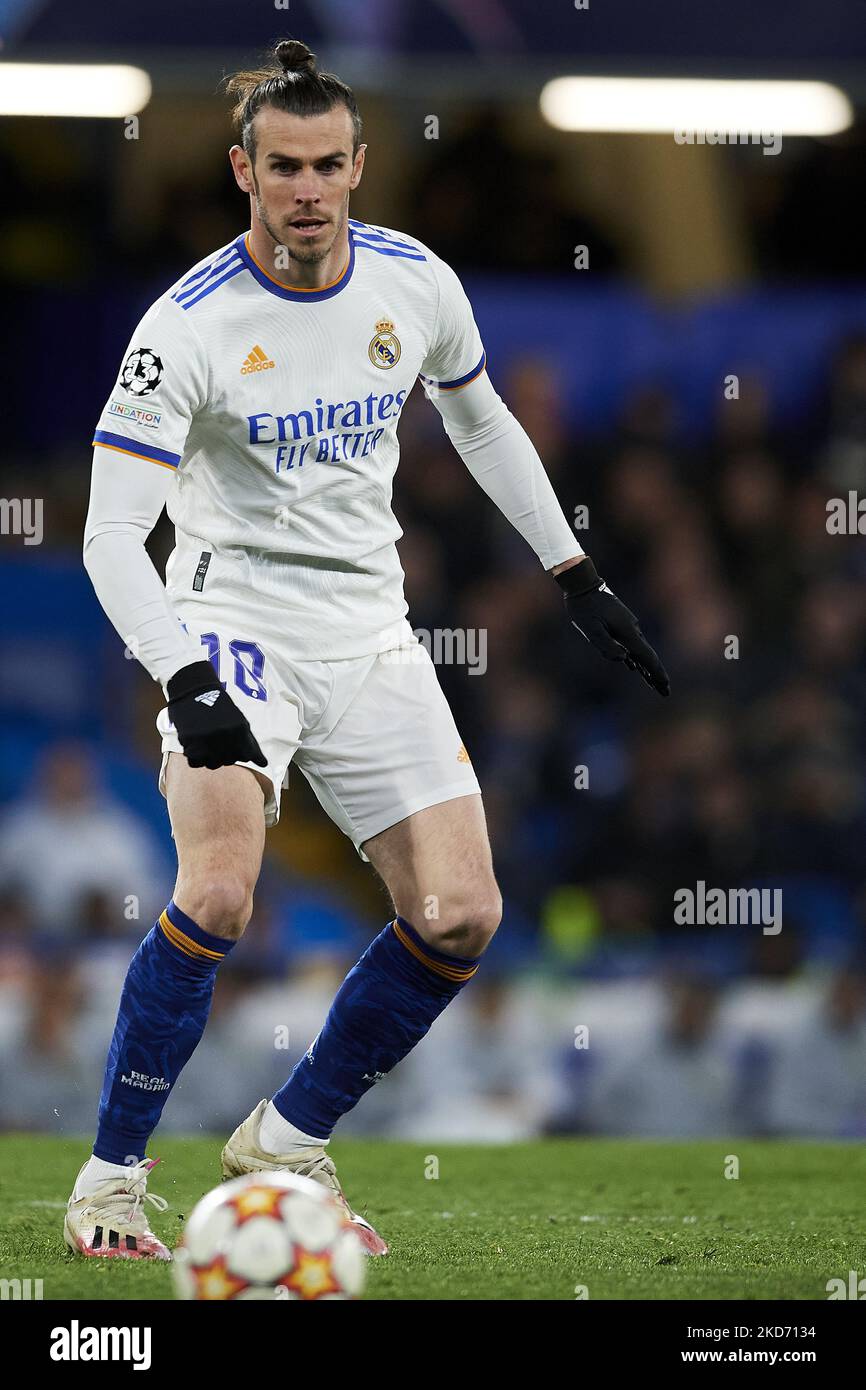 Bale in action with hi-res stock photography and images - Alamy