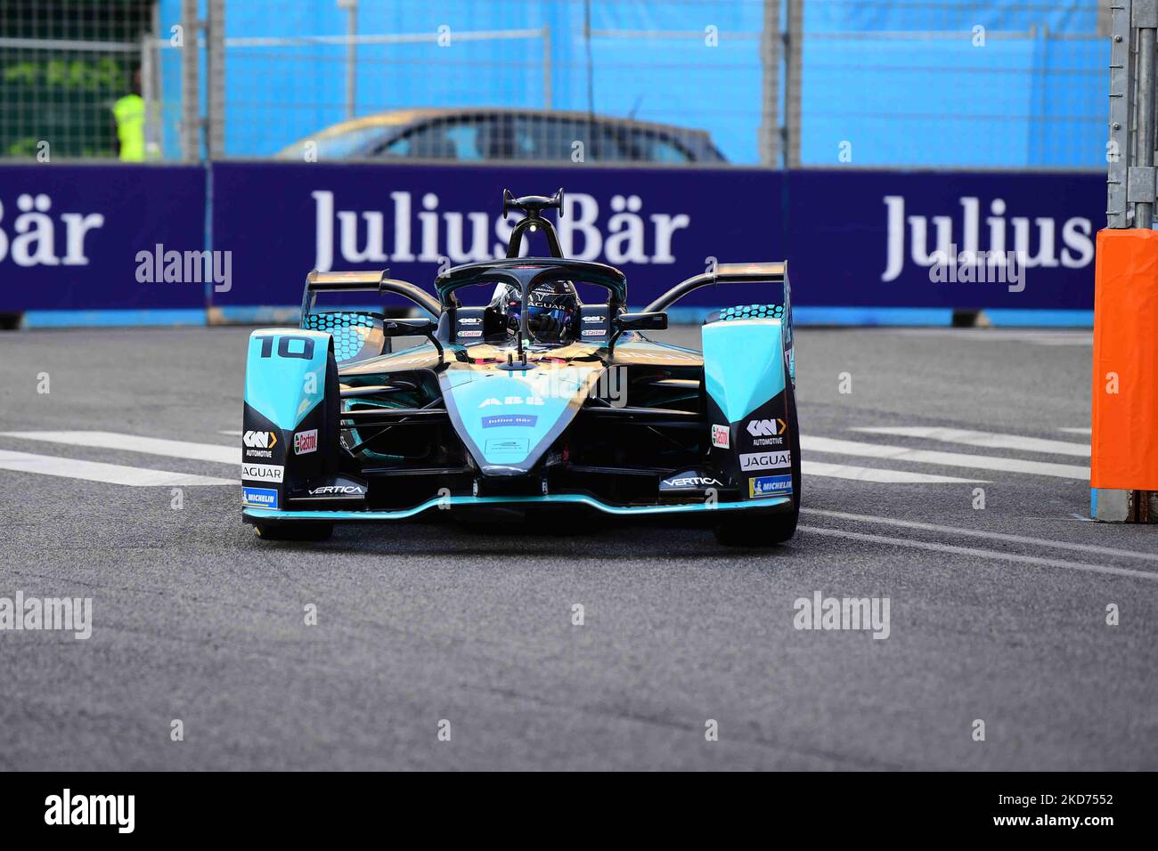 Sam Bird of Jaguar tcs Racing drive his single-seater during free practice of Rome E-Prix, 3rd round of Formula E World Championship in city circuit of Rome, EUR neighborhood Rome, 9 April 2022 (Photo by Andrea Diodato/NurPhoto) Stock Photo