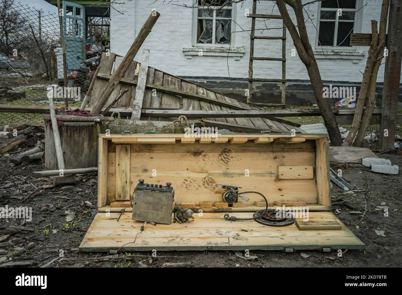 Boobie trap left by the russian soldiers after their withdrawal of Andriivka, village near Kiev. The village is almost total destroyed during the combats to retake the control by ukrainian army. (Photo by Celestino Arce/NurPhoto) Stock Photo