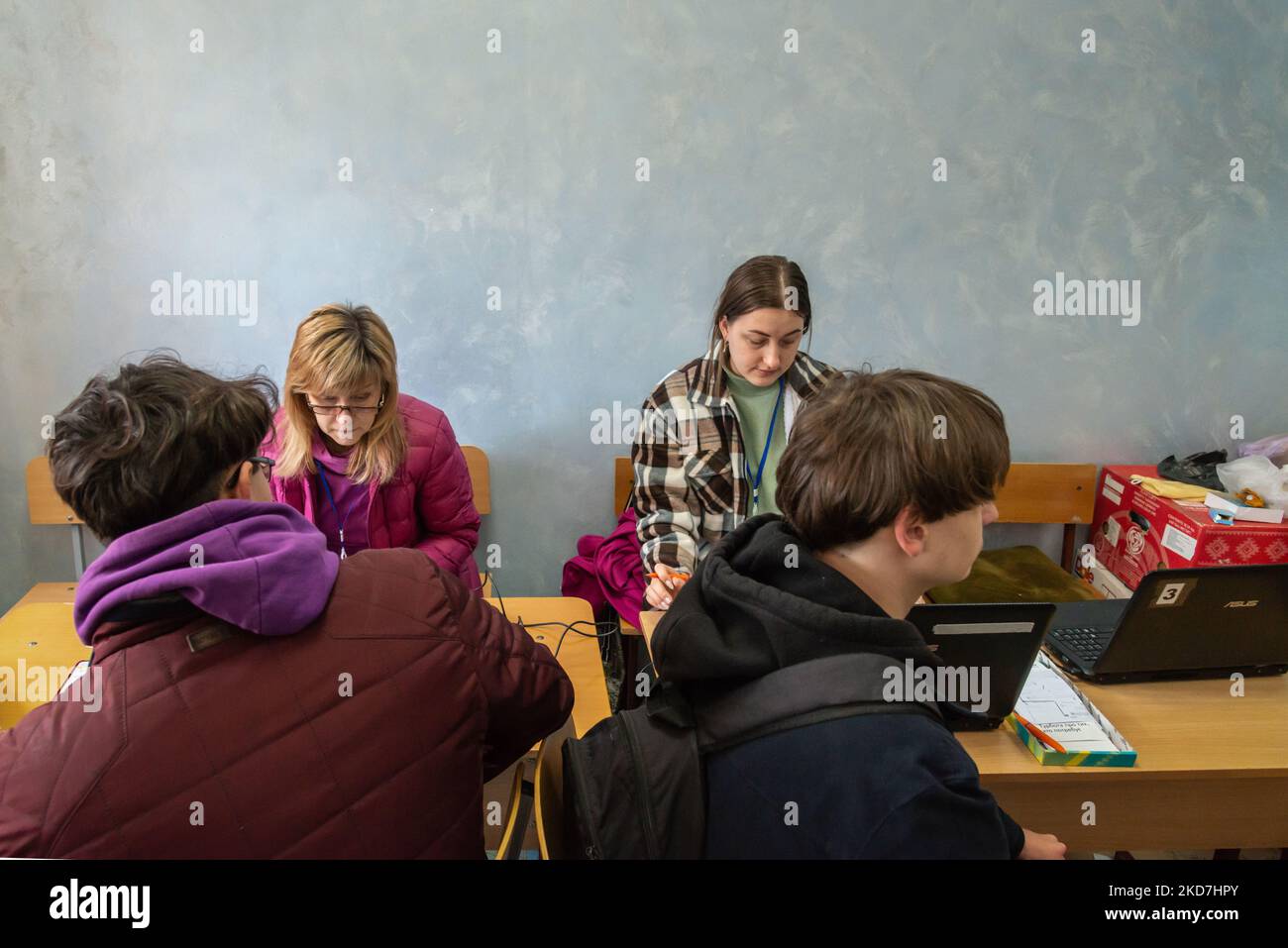 Ukrainian refugees are registred by volunteers inside the local school n?117 converted in the Humanitarian Volunteer Center, in the city center of Odessa, Ukraine. (Photo by Matteo Placucci/NurPhoto) Stock Photo