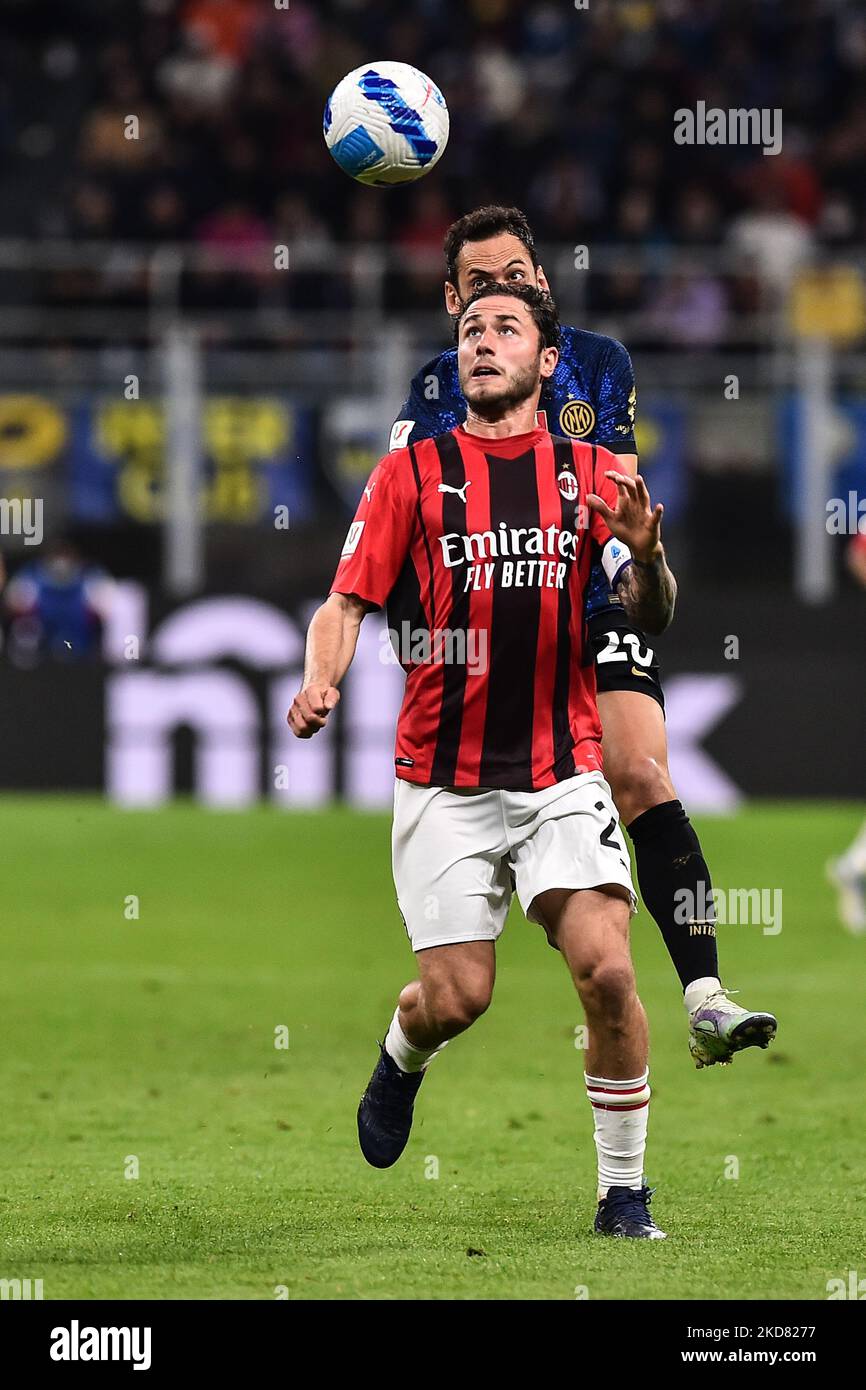 Davide Calabria of A.C. Milan during the Coppa Italia Semi Final second Leg match between FC Internazionale and AC Milan at Stadio Giuseppe Meazza on 19 April, 2022 in Milan, Italy (Photo by Michele Maraviglia/NurPhoto) Stock Photo