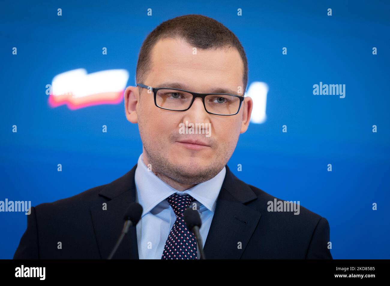 Press conference of Pawel Szefernaker, Secretary of State in the Polish Ministry of the Interior and Administration and Government Plenipotentiary for War Refugees from Ukraine, in Warsaw, Poland on April 21, 2022 (Photo by Mateusz Wlodarczyk/NurPhoto) Stock Photo