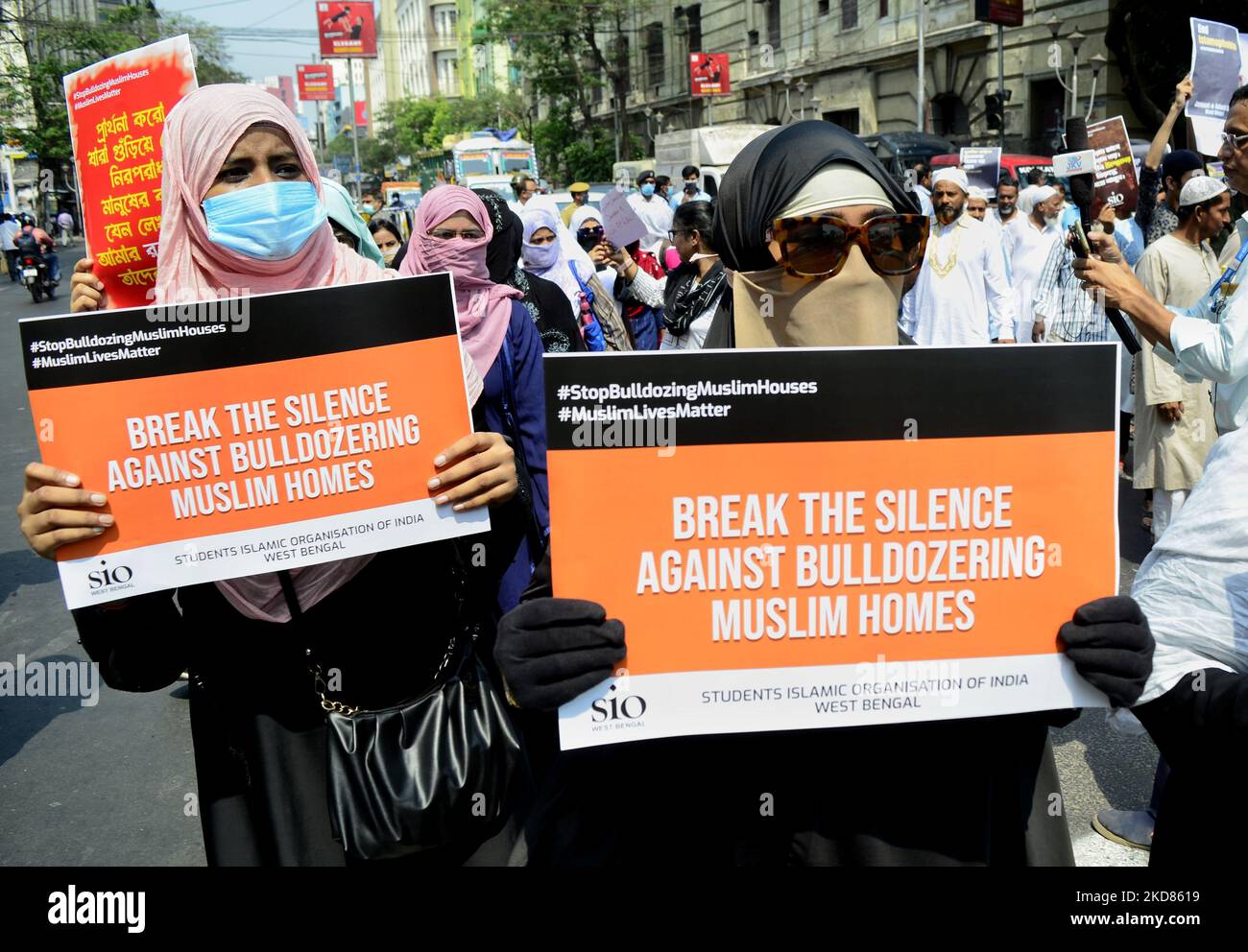 Religious leaders of different faith along with social activists carry posters, banners, placards in a protest rally against the recent bulldozer demolition of an illegal construction in Delhi Jahangirpuri area, Kolkata, India, on April 22, 2022. (Photo by Indranil Aditya/NurPhoto) Stock Photo