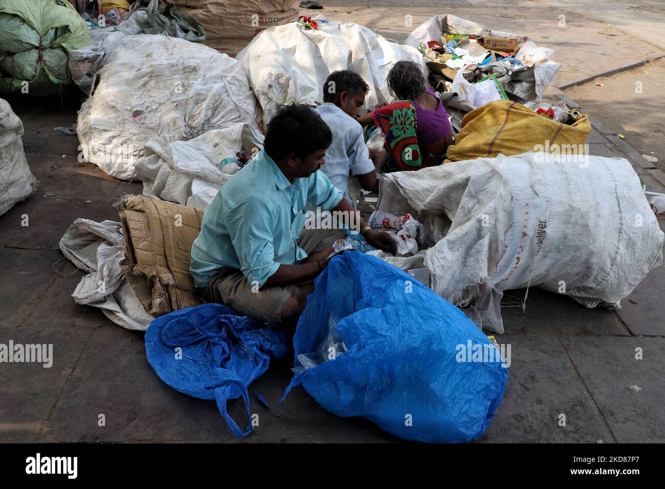 Rag pickers delhi hires stock photography and images Alamy