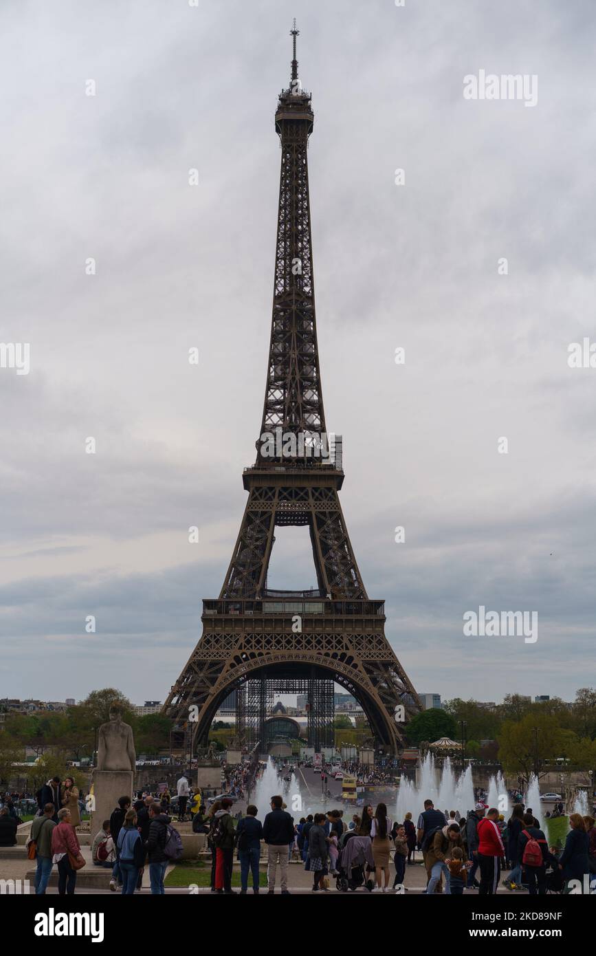 Tourists are on the Observation Deck of the Eiffel Tower in Paris Editorial  Stock Photo - Image of sunny, destination: 38446908