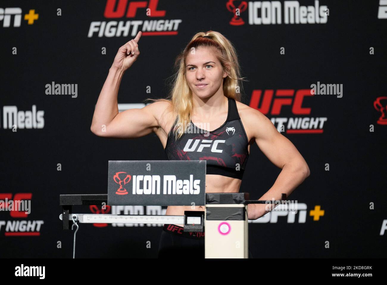 LAS VEGAS, NV - NOVEMBER 4: Miranda Maverick steps on the scale for the official weigh-ins at UFC Apex for UFC Fight Night - Vegas 64 - Rodriguez vs Lemos - Weigh-ins on November 4, 2022 in Las Vegas, NV, United States. (Photo by Louis Grasse/PxImages) Stock Photo