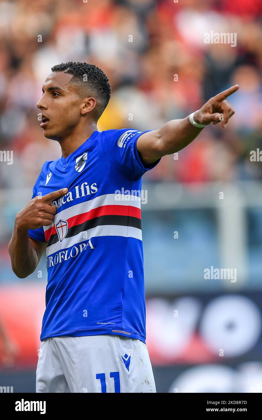 Team Genoa disappointment supporters during UC Sampdoria vs Genoa CFC,  italian soccer Serie A match in Genova, Italy, April 30 2022 Stock Photo -  Alamy