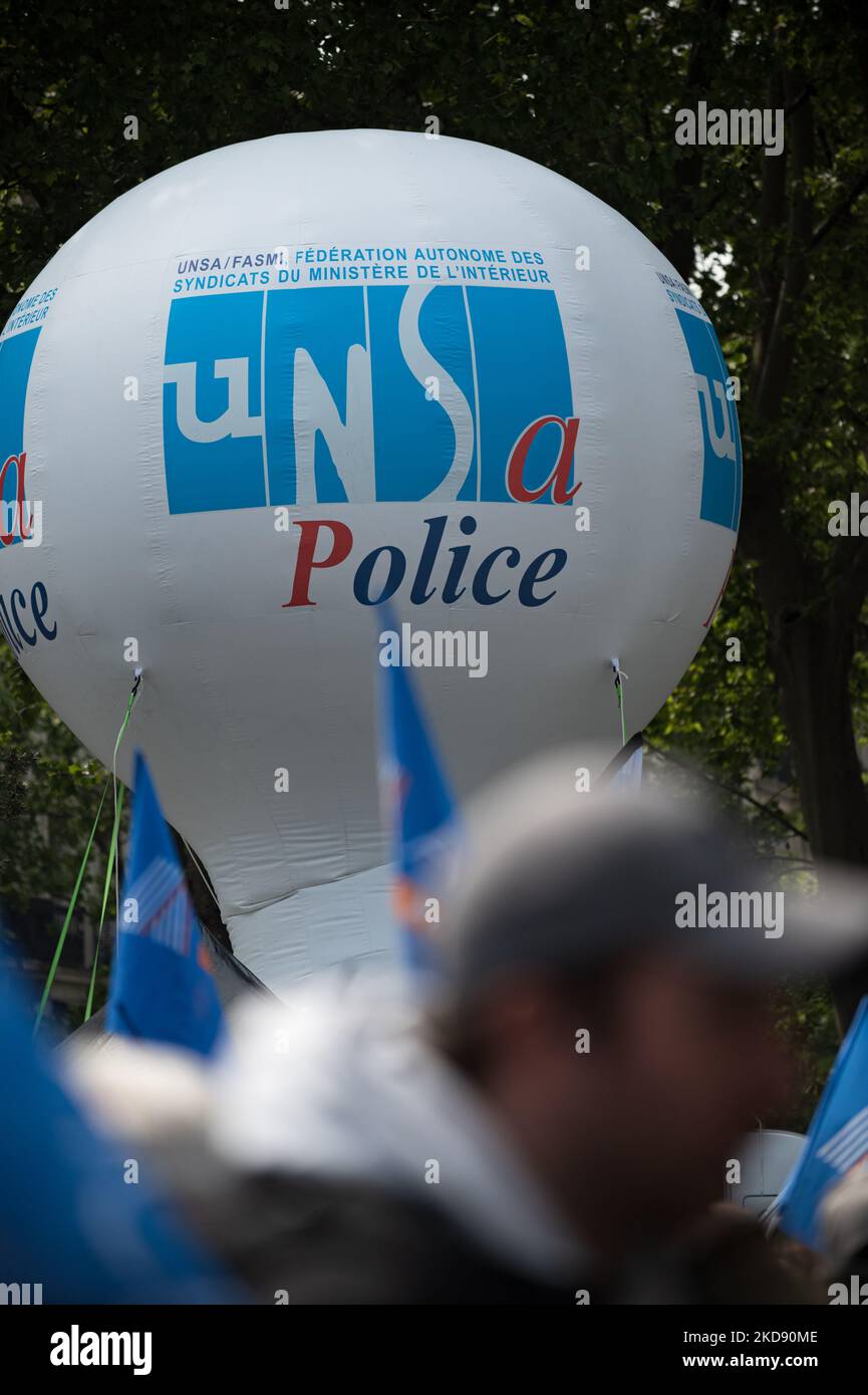 Illustration of a UNSA Police union balloon during a police demonstration in Paris on May 2, 2022 to protest the indictment for 'voluntary manslaughter' of the French police officer who killed two men who allegedly forced a checkpoint on the Pont-Neuf in Paris on April 24, 2022. The call for the rally was initiated by the Alliance Police Nationale union, which was joined by the Synergie officers' union and Unsa-Police. (Photo by Samuel Boivin/NurPhoto) Stock Photo