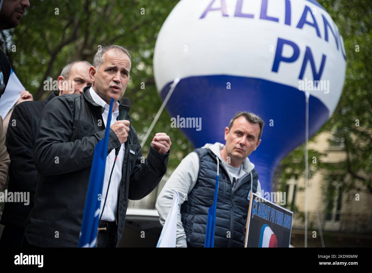 Fabien Vanhemelryck, secretary general of the Alliance Police Nationale union, and Olivier Varlet, secretary general of the UNSA Police, speak at a police demonstration in Paris on May 2, 2022 to protest the indictment for 'voluntary manslaughter' of the French police officer who killed two men who allegedly forced a checkpoint on the Pont-Neuf in Paris on April 24, 2022. The call for the rally was initiated by the Alliance Police Nationale union, which was joined by the Synergie officers' union and Unsa-Police. (Photo by Samuel Boivin/NurPhoto) Stock Photo