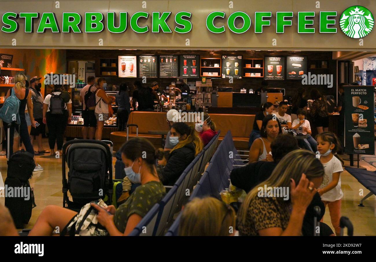 Starbucks Coffee at the Terminal 2 of Cancun International Airport. On Monday, 30 April 2022, in Cancun International Airport, Cancun, Quintana Roo, Mexico. (Photo by Artur Widak/NurPhoto) Stock Photo