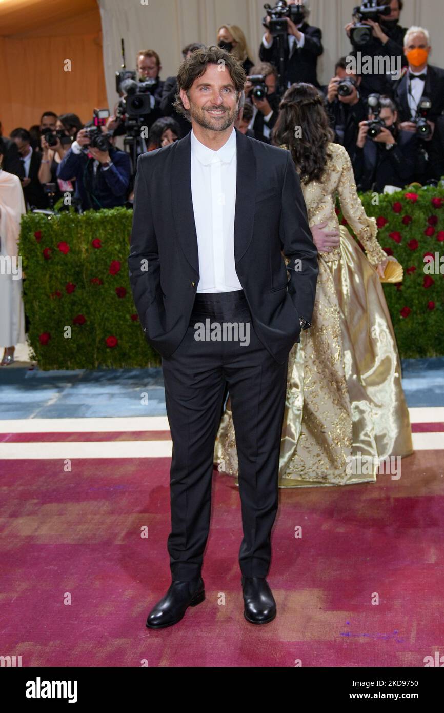 NEW YORK, NEW YORK - MAY 02: Bradley Cooper attend The 2022 Met Gala  Celebrating In America: An Anthology of Fashion at The Metropolitan  Museum of Art on May 02, 2022 in