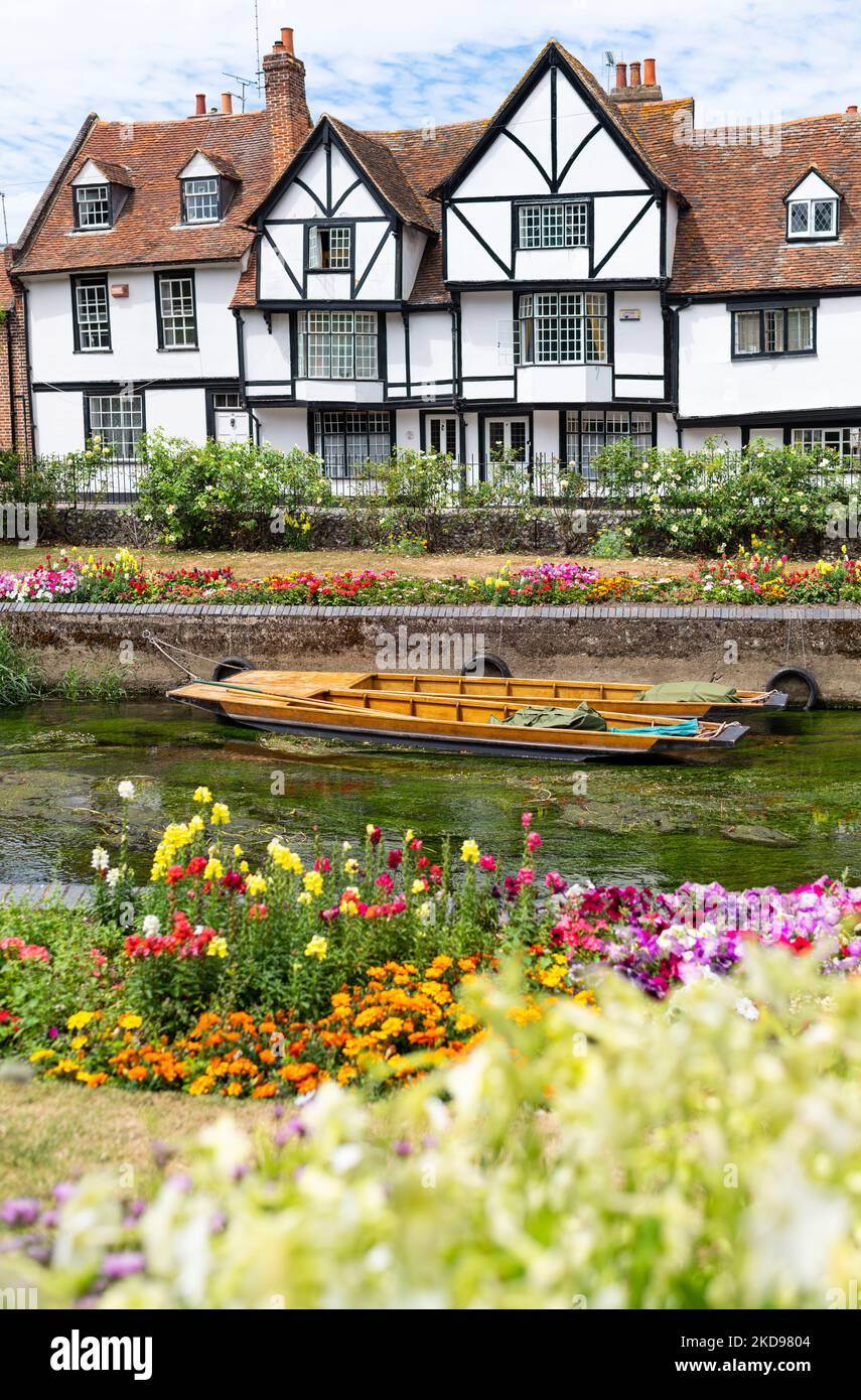 Westgate Punts, Westgate Gardens and Great Stour River, Canterbury, England, UK Stock Photo