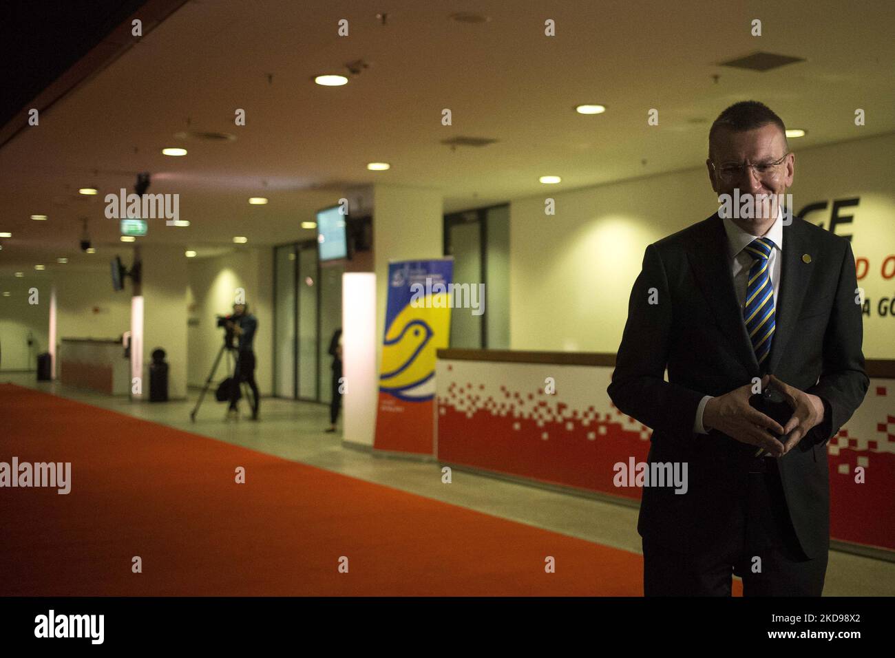 Edgars Rinkevics seen during High Level International Donors Conference for Ukraine in Warsaw on May 5, 2022. (Photo by Maciej Luczniewski/NurPhoto) Stock Photo