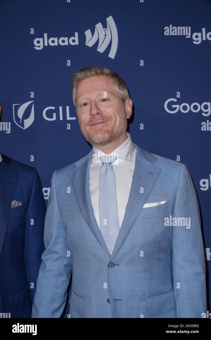 NEW YORK, NEW YORK - MAY 06: Anthony Rapp attends 33rd Annual GLAAD Media Awards at New York Hilton Midtown on May 06, 2022 in New York City. (Photo by John Nacion/NurPhoto) Stock Photo