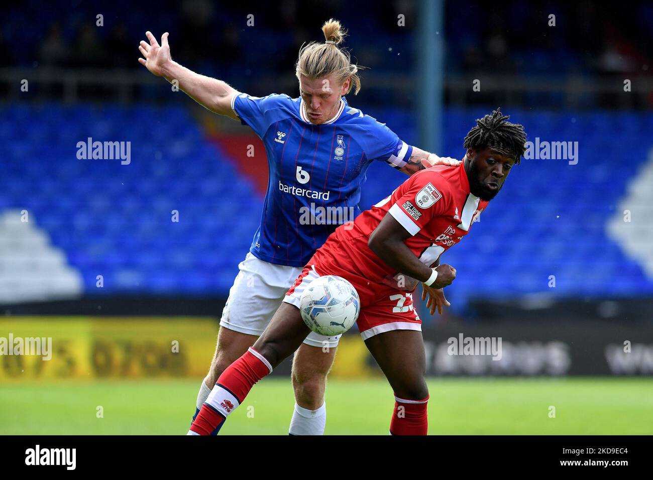 Oldham Athletic's Carl Piergianni tussles with Aramide Oteh of Crawley Town Football Club during the Sky Bet League 2 match between Oldham Athletic and Crawley Town at Boundary Park, Oldham on Saturday 7th May 2022. (Photo by Eddie Garvey/MI News/NurPhoto) Stock Photo