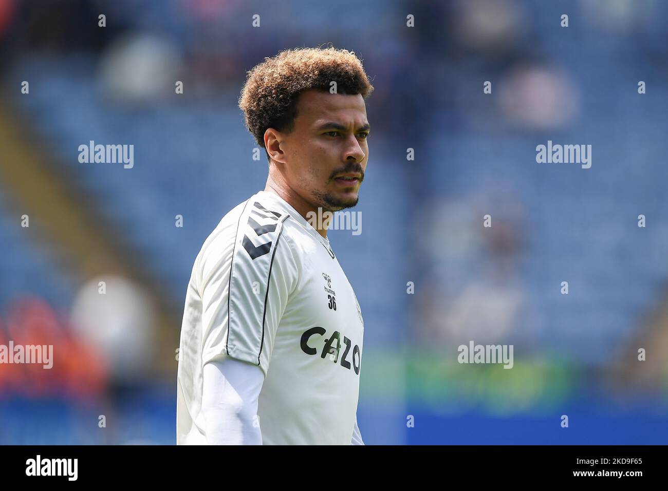 Dele Alli of Everton warms up ahead of kickoff during the Premier