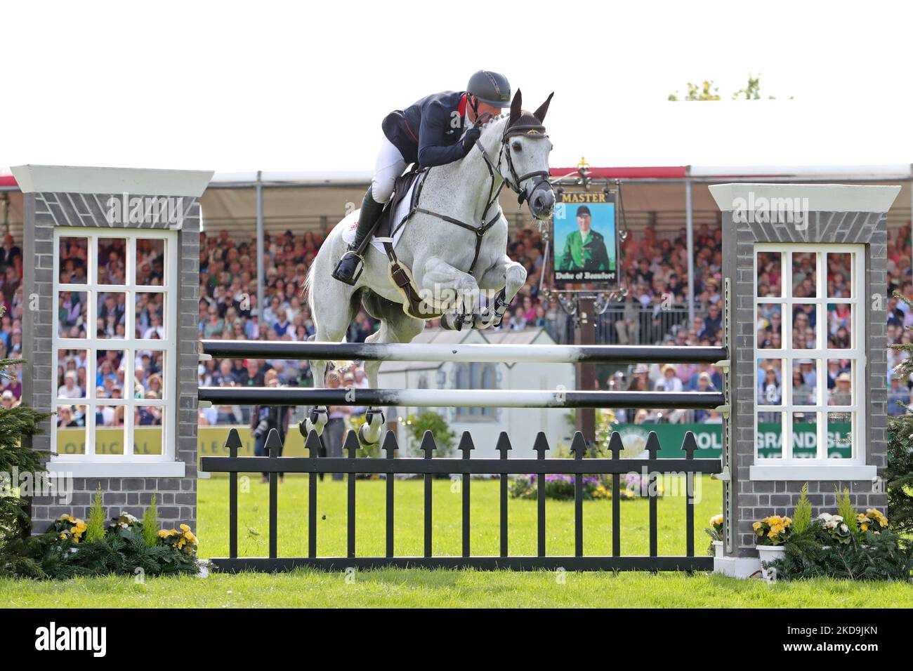 Oliver Townend riding Swallow Springs clears the fence during the Show Jumping Event at Badminton Horse Trials, Badminton House, Badminton on Sunday 8th May 2022. (Photo by Jon Bromley/MI News/NurPhoto) Stock Photo