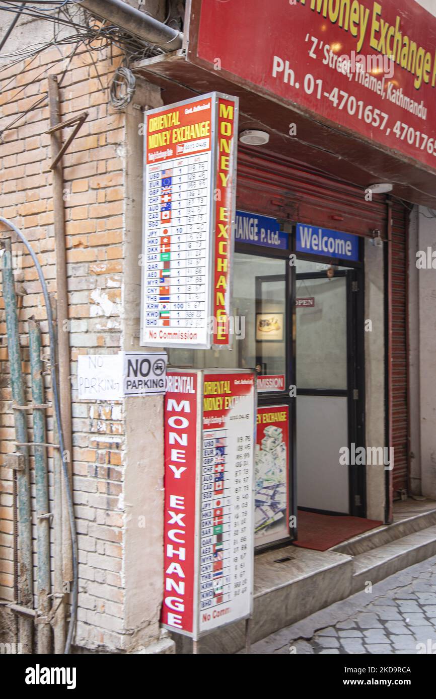 Indian bank counter hires stock photography and images Alamy