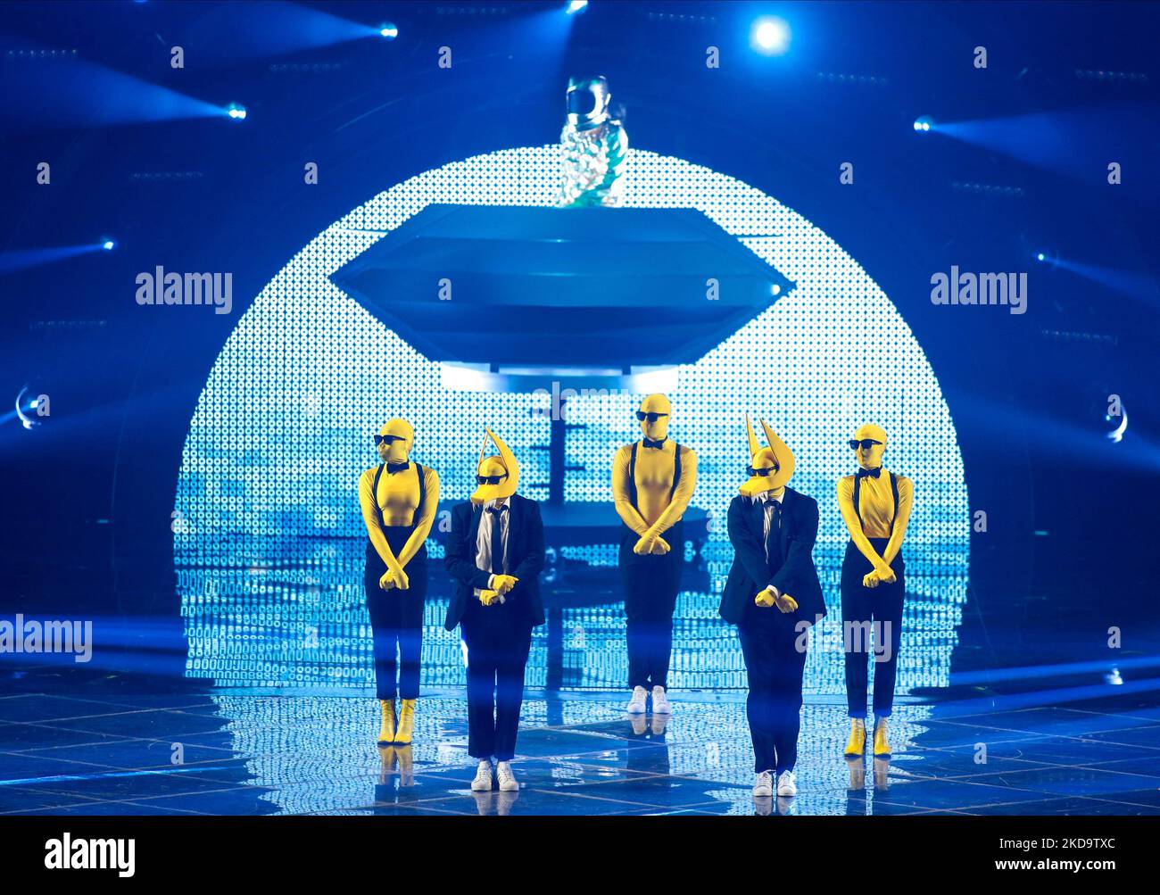 Subwoofer eurovision hires stock photography and images Alamy