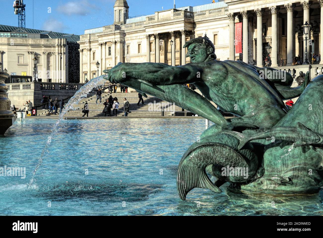 Statues in trafalgar square hi-res stock photography and images - Alamy