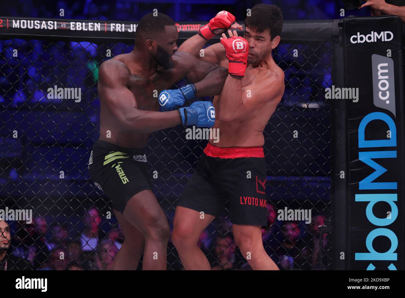 Fabian Edwards elbows Lyoto Machida during the Bellator 281: MVP vs. Storley event at the SSE Arena, Wembley, London on Friday 13th May 2022. (Photo by Pat Scaasi/MI News/NurPhoto) Stock Photo