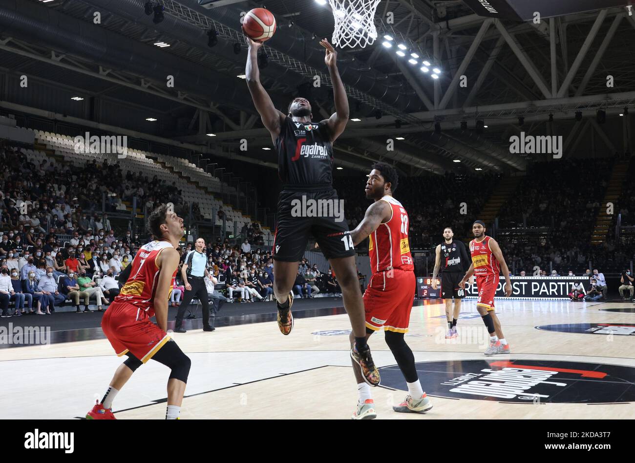 Italian basketball championship hi-res stock photography and images - Alamy