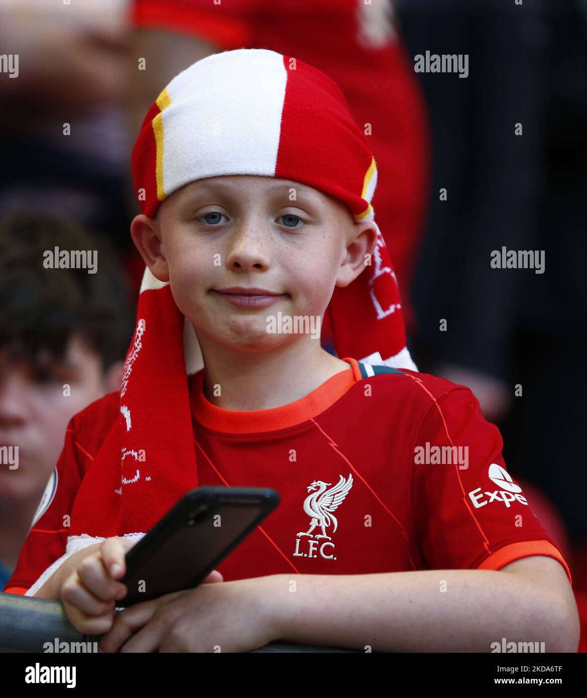 Fa cup final liverpool and chelsea hires stock photography and images