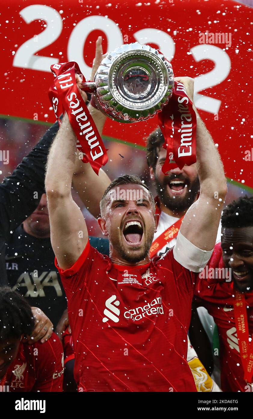 Liverpool's Jordan Henderson left the FA Cup after their sides 6-5 penalty shoot-out after a 0-0 draw in normal time FA Cup Final between Chelsea and Liverpool at Wembley Stadium , London, UK 14th May , 2022 (Photo by Action Foto Sport/NurPhoto) Stock Photo