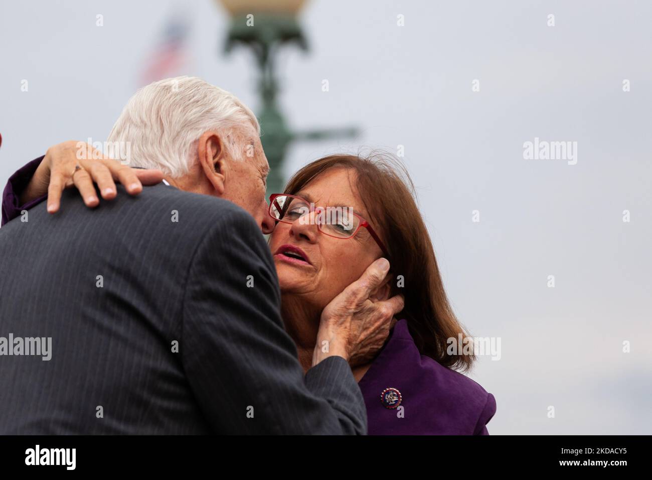 Majority Leader Steny Hoyer (D-MD) gggreets Congresswoman Ann Kuster (D-NH) after speaking at a press conference marking the 25th anniversary of the New Democrat Coalition. The 98 members of the New Democrats are centrists and pro-business. (Photo by Allison Bailey/NurPhoto) Stock Photo