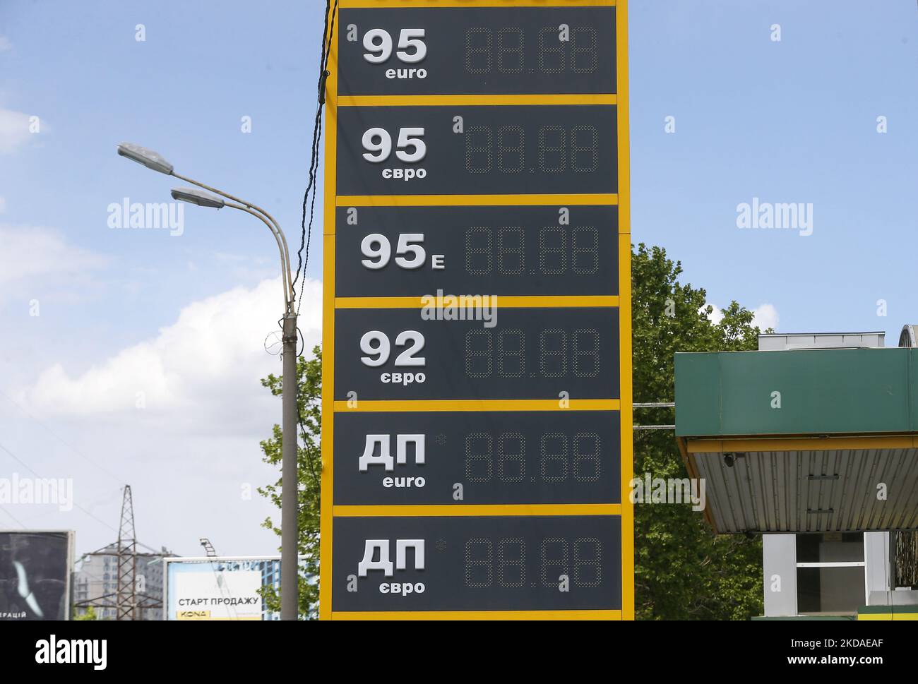 A board of a petrol station is seen in Odesa, Ukraine 18 May 2022. Private public transport companies of Odesa have reduced the number of exits of their buses on routes due to lack of gasoline, according to local media. The operational headquarters under the Cabinet of Ministers decided to abandon state regulation of fuel prices, media reported on 17 May, referring to the Minister of Economy. Long queues have formed for petrol stations in Ukraine, as the country have fuel shortages, amid Russian invasion in Ukraine. (Photo by STR/NurPhoto) Stock Photo