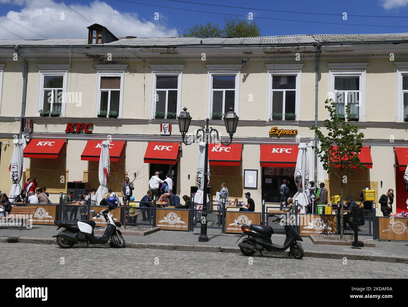 A Kentucky Fried Chicken (KFC) restaurant is pictured in Odesa, Ukraine on 19 May 2022. A KFC fast food restaurant began to work in Odesa again, local media informed on 18 May 2022. (Photo by STR/NurPhoto) Stock Photo