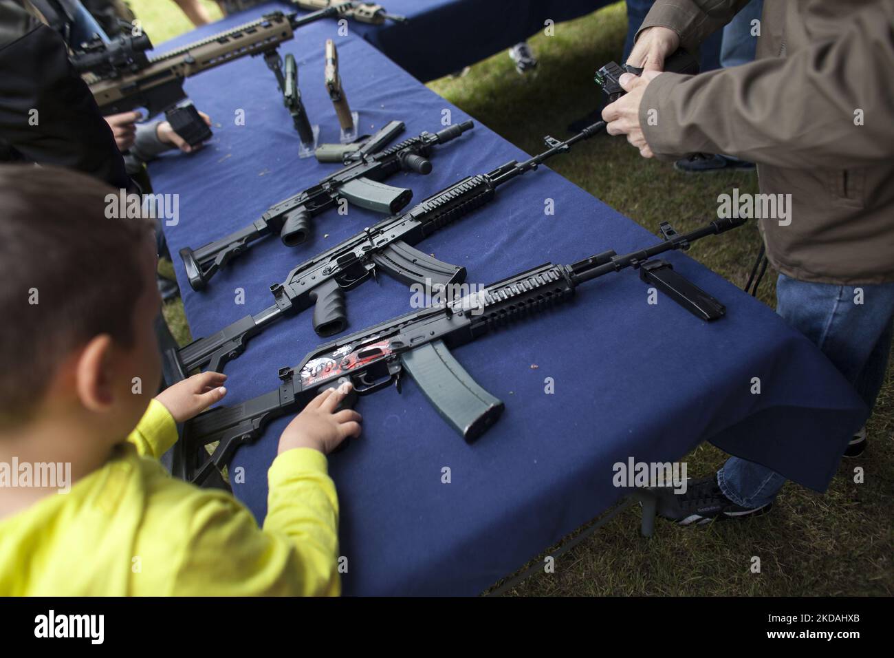 Army weapons stand seen during Recruitment picnic for Polands new voluntary general military service seen in Kozienice on May 21, 2022. (Photo by Maciej Luczniewski/NurPhoto) Stock Photo