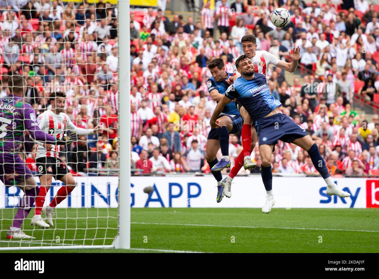 Ross Stewart of Sunderland and Ryan Tafazolli of Wycombe Wanderers Wanderers battle for the ball during the Sky Bet League 1 match between Sunderland and Wycombe Wanderers at Wembley Stadium, London on Saturday 21st May 2022. (Photo by Federico Maranesi/MI News/NurPhoto) Stock Photo
